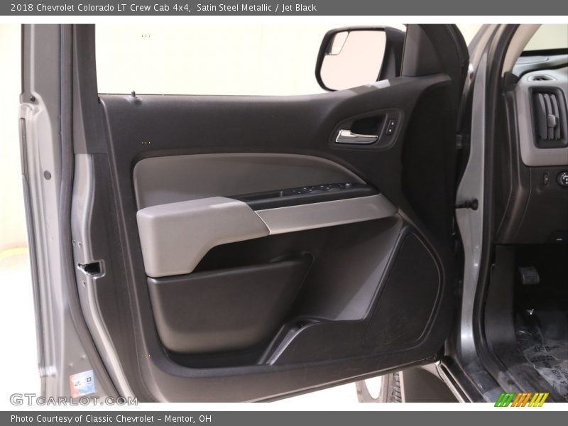 Satin Steel Metallic / Jet Black 2018 Chevrolet Colorado LT Crew Cab 4x4