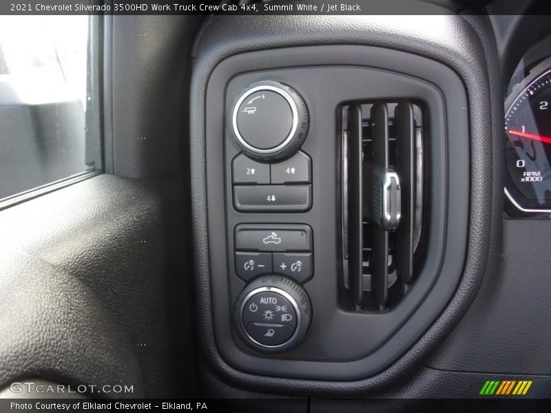 Summit White / Jet Black 2021 Chevrolet Silverado 3500HD Work Truck Crew Cab 4x4