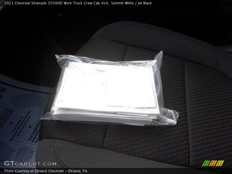 Summit White / Jet Black 2021 Chevrolet Silverado 3500HD Work Truck Crew Cab 4x4