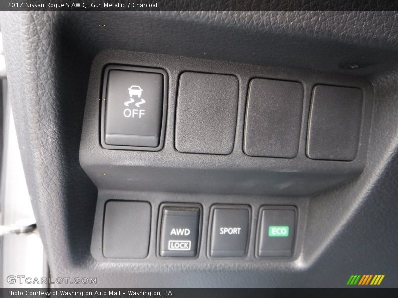 Gun Metallic / Charcoal 2017 Nissan Rogue S AWD