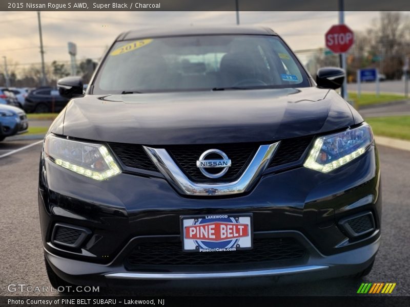 Super Black / Charcoal 2015 Nissan Rogue S AWD