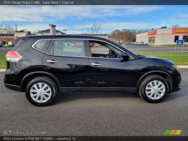 Super Black / Charcoal 2015 Nissan Rogue S AWD