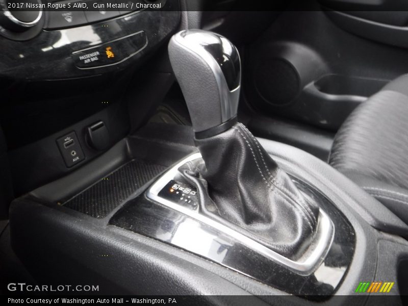 Gun Metallic / Charcoal 2017 Nissan Rogue S AWD
