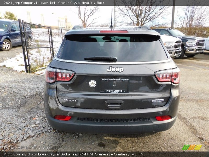 Granite Crystal Metallic / Black 2021 Jeep Compass Latitude 4x4