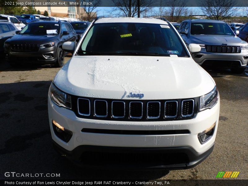 White / Black 2021 Jeep Compass Latitude 4x4