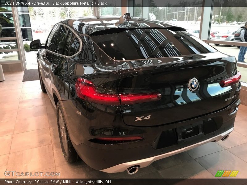 Black Sapphire Metallic / Black 2021 BMW X4 xDrive30i