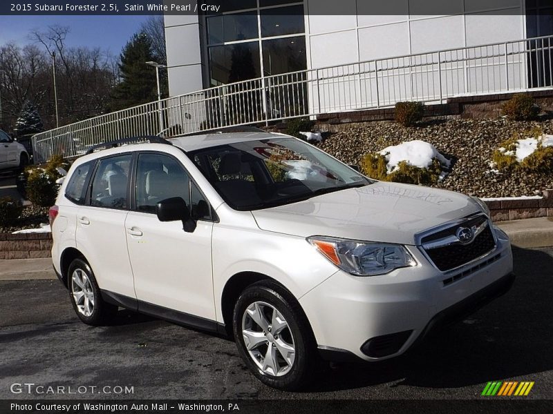 Satin White Pearl / Gray 2015 Subaru Forester 2.5i