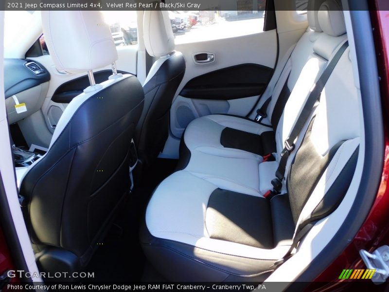 Velvet Red Pearl / Black/Ski Gray 2021 Jeep Compass Limited 4x4