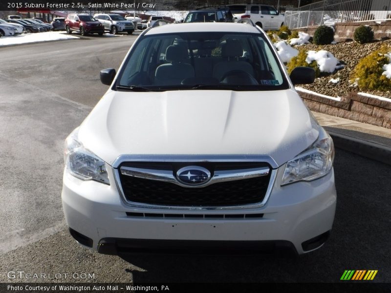 Satin White Pearl / Gray 2015 Subaru Forester 2.5i