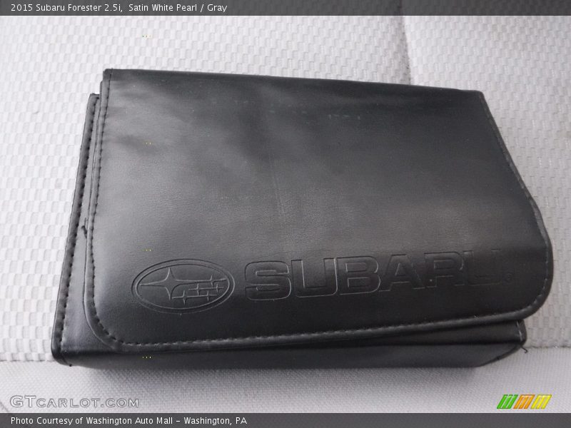 Satin White Pearl / Gray 2015 Subaru Forester 2.5i