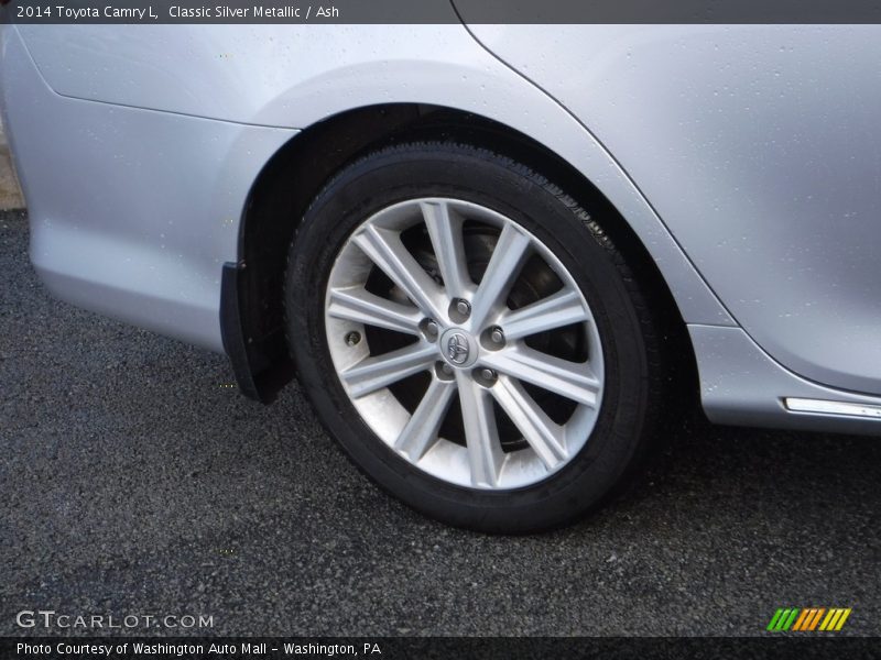 Classic Silver Metallic / Ash 2014 Toyota Camry L