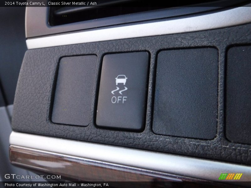 Classic Silver Metallic / Ash 2014 Toyota Camry L