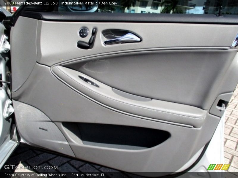 Iridium Silver Metallic / Ash Grey 2008 Mercedes-Benz CLS 550