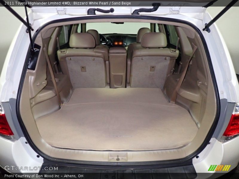 Blizzard White Pearl / Sand Beige 2011 Toyota Highlander Limited 4WD
