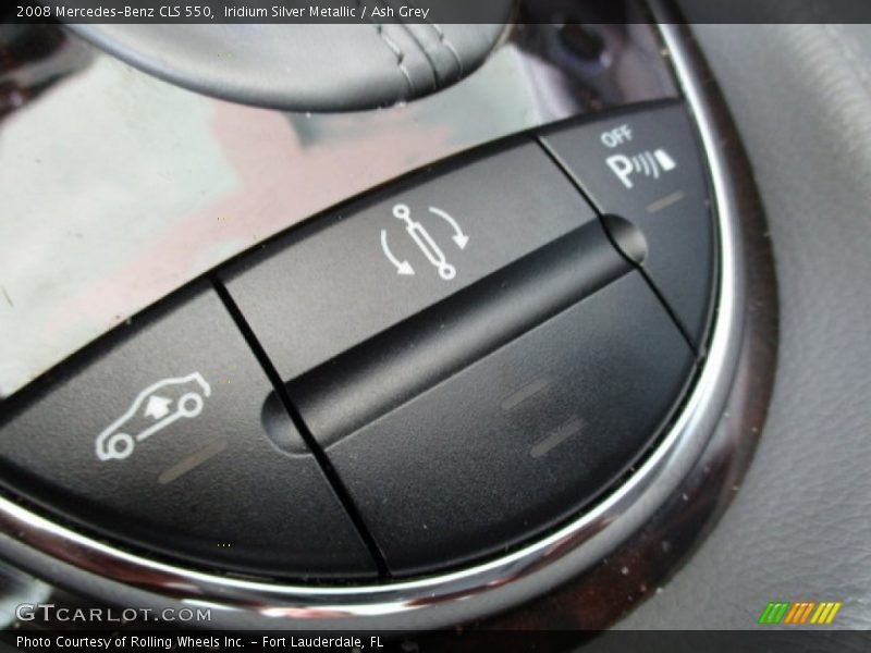 Iridium Silver Metallic / Ash Grey 2008 Mercedes-Benz CLS 550