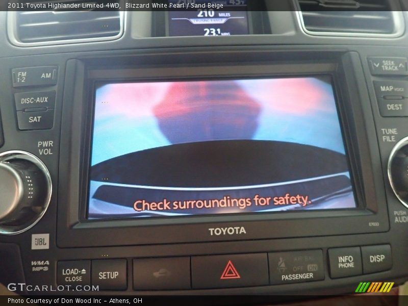 Blizzard White Pearl / Sand Beige 2011 Toyota Highlander Limited 4WD