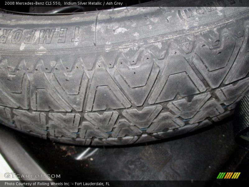 Iridium Silver Metallic / Ash Grey 2008 Mercedes-Benz CLS 550