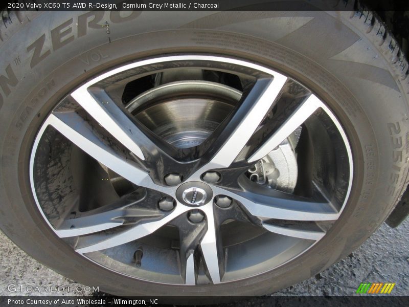 Osmium Grey Metallic / Charcoal 2020 Volvo XC60 T5 AWD R-Design