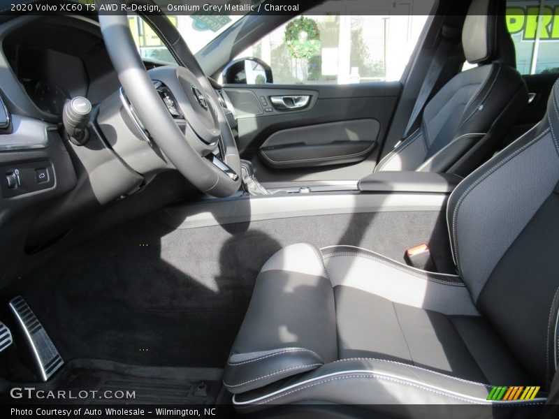 Osmium Grey Metallic / Charcoal 2020 Volvo XC60 T5 AWD R-Design