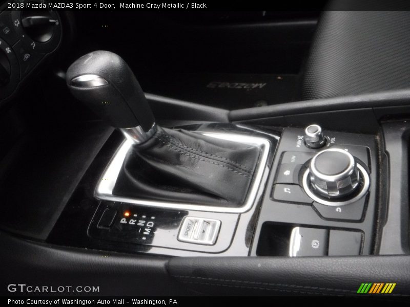 Machine Gray Metallic / Black 2018 Mazda MAZDA3 Sport 4 Door
