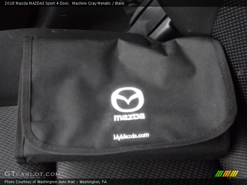 Machine Gray Metallic / Black 2018 Mazda MAZDA3 Sport 4 Door