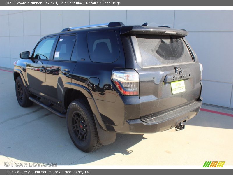 Midnight Black Metallic / Sand Beige 2021 Toyota 4Runner SR5 4x4