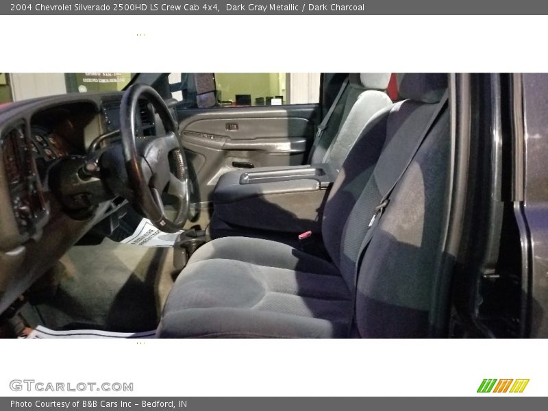 Dark Gray Metallic / Dark Charcoal 2004 Chevrolet Silverado 2500HD LS Crew Cab 4x4