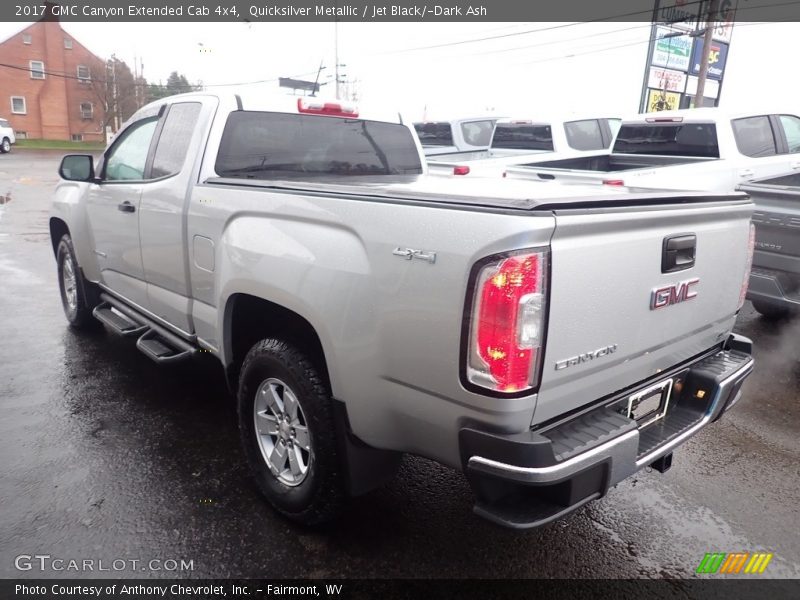 Quicksilver Metallic / Jet Black/­Dark Ash 2017 GMC Canyon Extended Cab 4x4