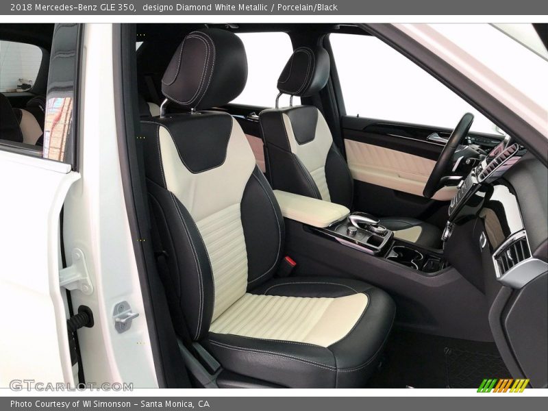 Front Seat of 2018 GLE 350