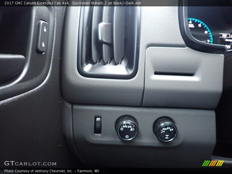 Controls of 2017 Canyon Extended Cab 4x4