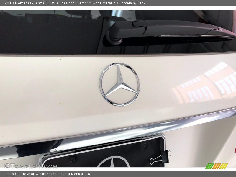 designo Diamond White Metallic / Porcelain/Black 2018 Mercedes-Benz GLE 350