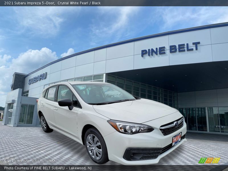 Crystal White Pearl / Black 2021 Subaru Impreza 5-Door