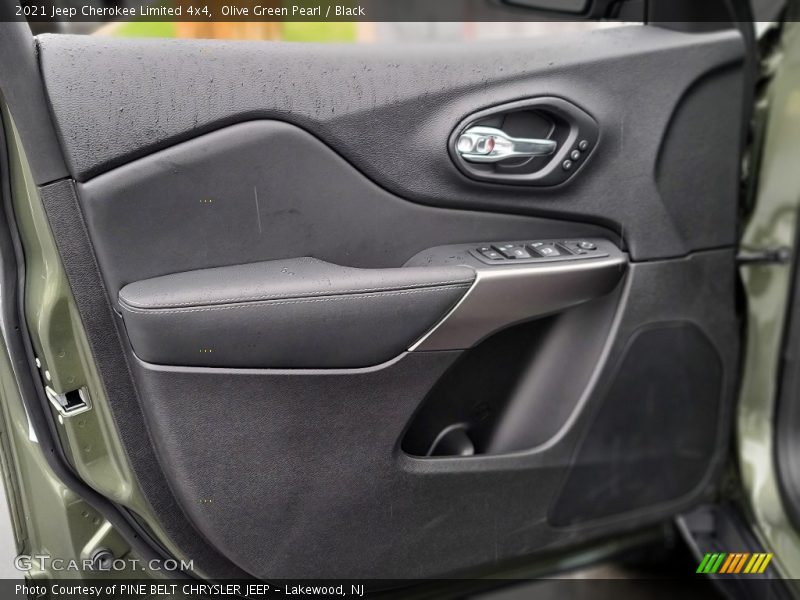 Olive Green Pearl / Black 2021 Jeep Cherokee Limited 4x4