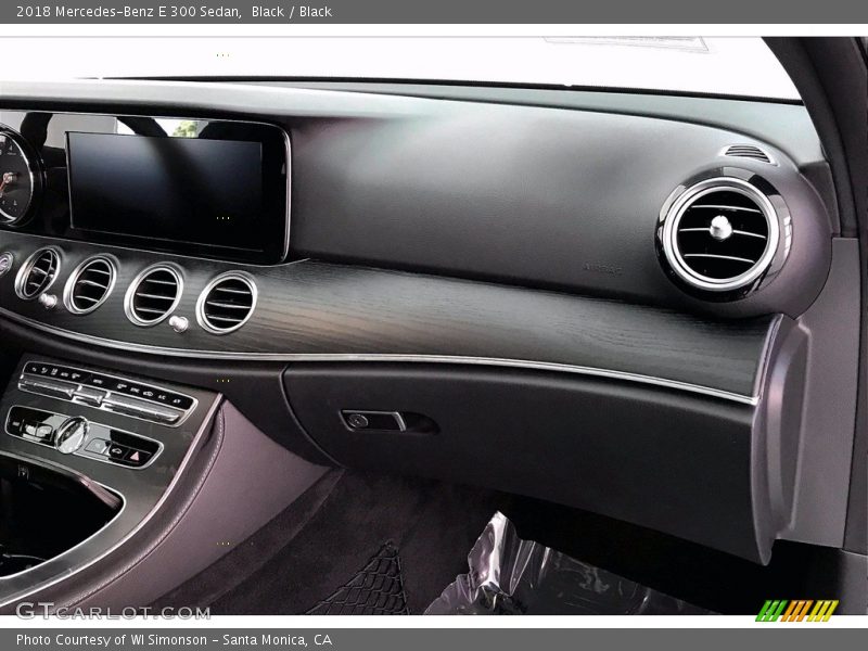 Black / Black 2018 Mercedes-Benz E 300 Sedan