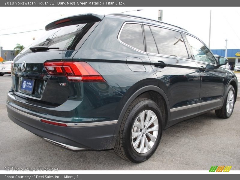  2018 Tiguan SE Dark Moss Green Metallic
