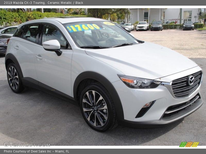 Front 3/4 View of 2019 CX-3 Touring