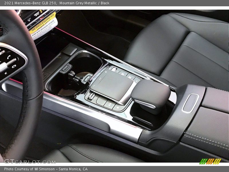 Mountain Grey Metallic / Black 2021 Mercedes-Benz GLB 250