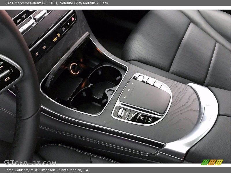 Selenite Gray Metallic / Black 2021 Mercedes-Benz GLC 300