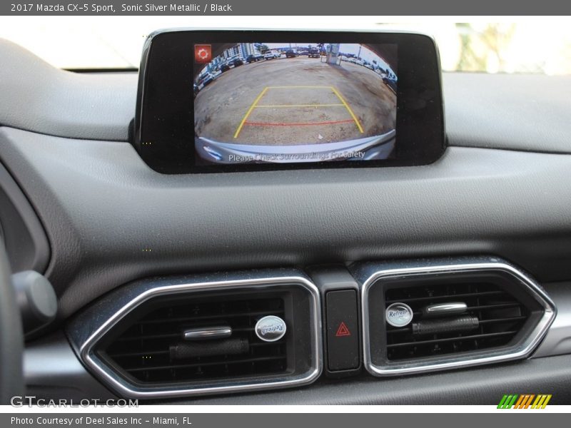 Sonic Silver Metallic / Black 2017 Mazda CX-5 Sport