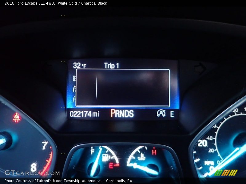 White Gold / Charcoal Black 2018 Ford Escape SEL 4WD