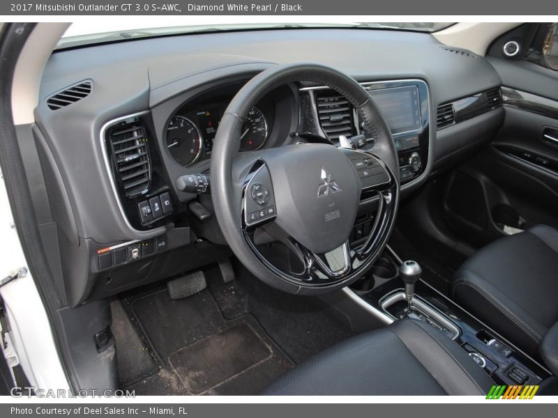 Dashboard of 2017 Outlander GT 3.0 S-AWC