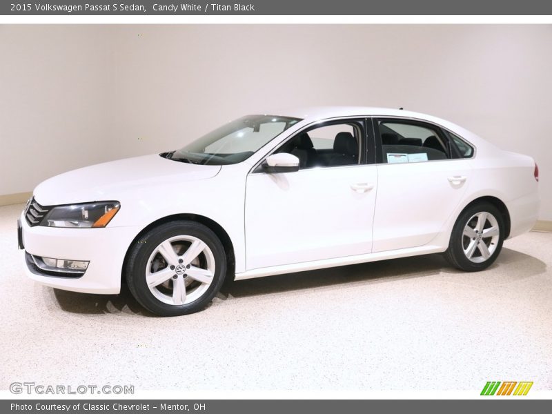 Candy White / Titan Black 2015 Volkswagen Passat S Sedan
