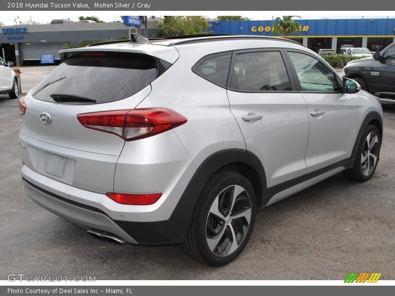 Molten Silver / Gray 2018 Hyundai Tucson Value