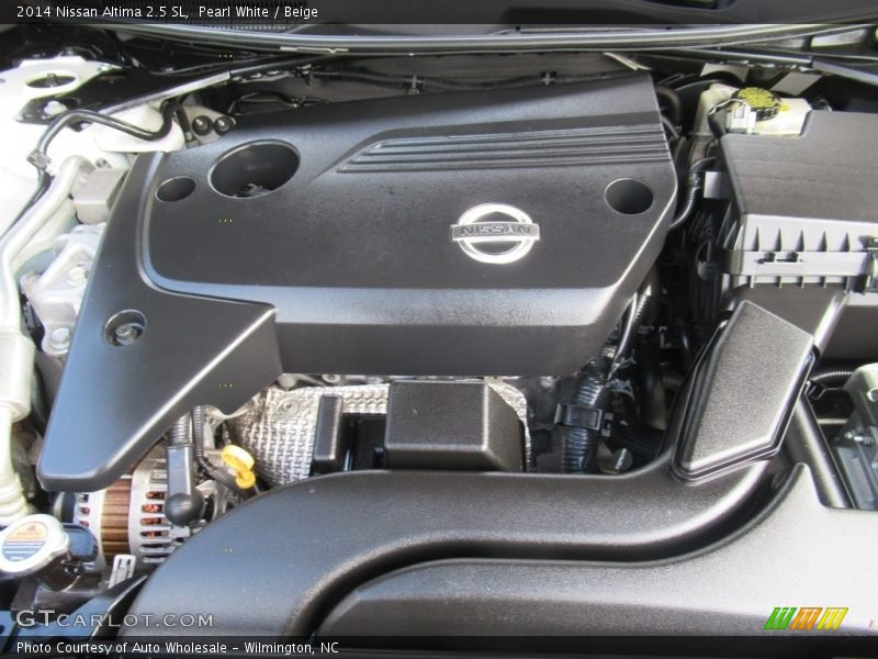 Pearl White / Beige 2014 Nissan Altima 2.5 SL