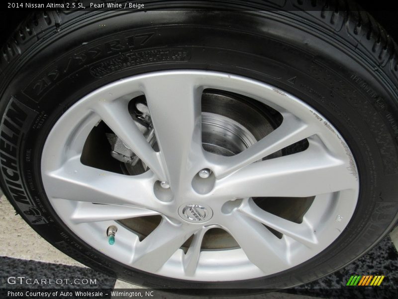 Pearl White / Beige 2014 Nissan Altima 2.5 SL