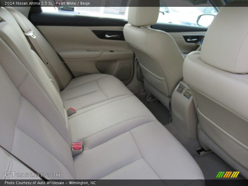 Pearl White / Beige 2014 Nissan Altima 2.5 SL