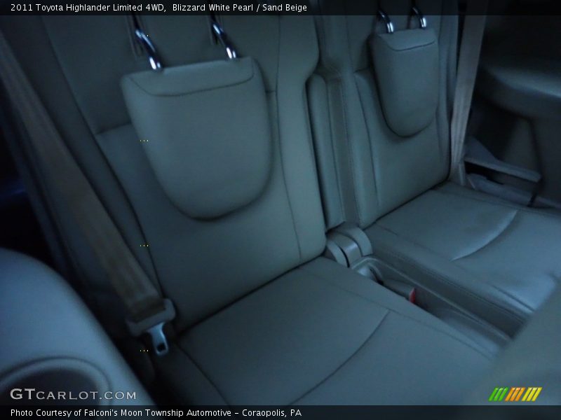 Blizzard White Pearl / Sand Beige 2011 Toyota Highlander Limited 4WD