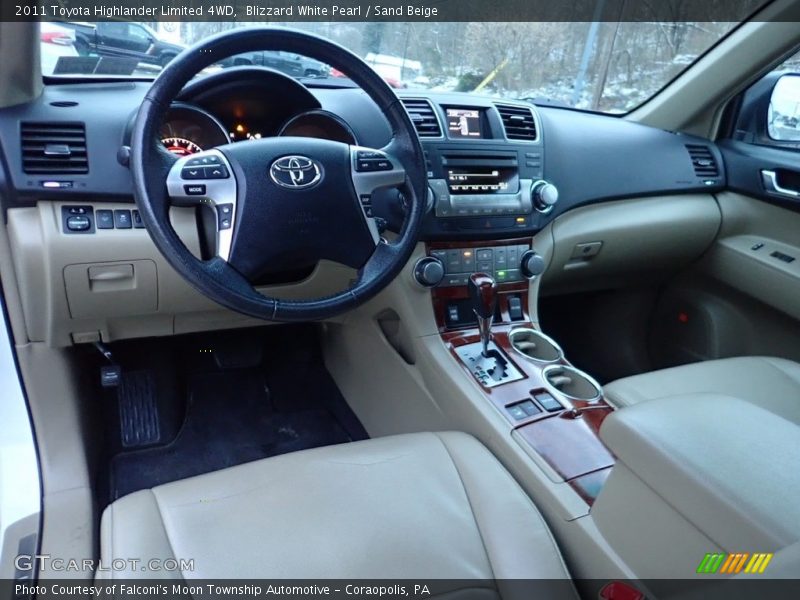 Blizzard White Pearl / Sand Beige 2011 Toyota Highlander Limited 4WD