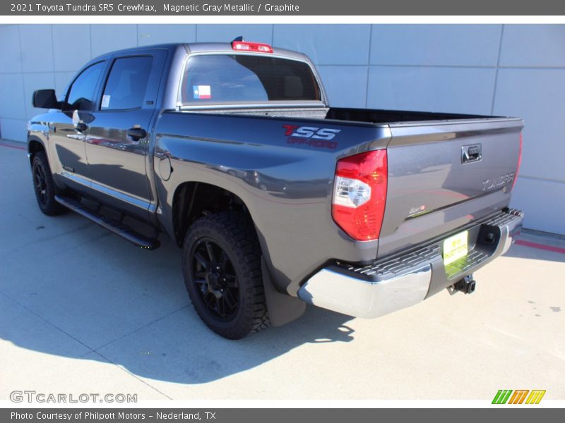 Magnetic Gray Metallic / Graphite 2021 Toyota Tundra SR5 CrewMax
