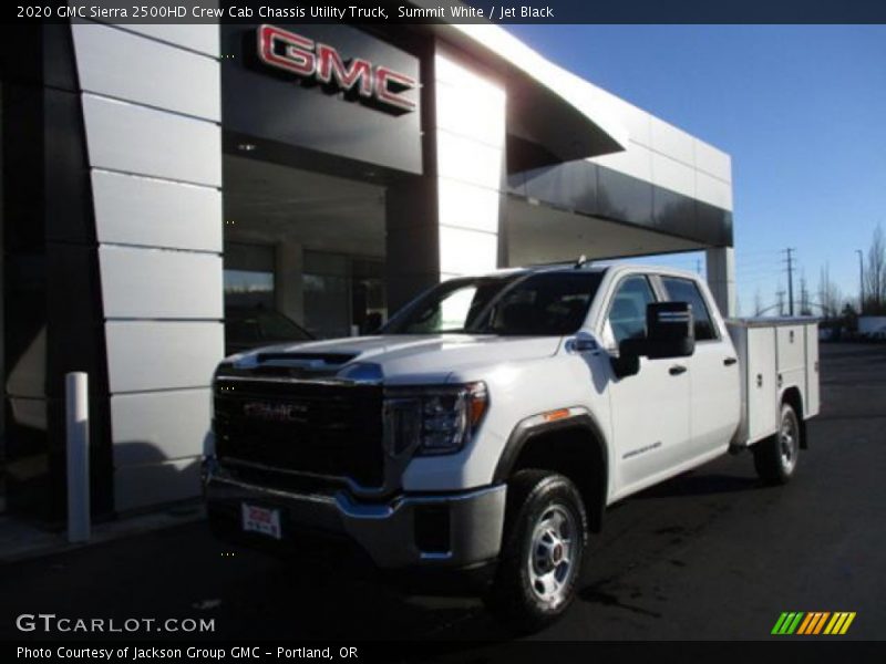 Summit White / Jet Black 2020 GMC Sierra 2500HD Crew Cab Chassis Utility Truck